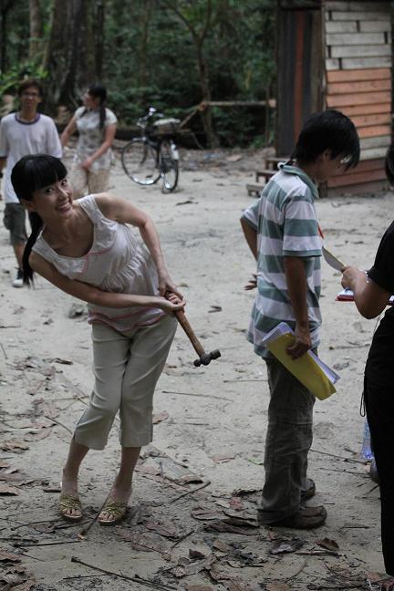 http://www.newswatch247.com/pics/default/download/3e9b2cd7a3b52064c950f424ff49d358.jpg