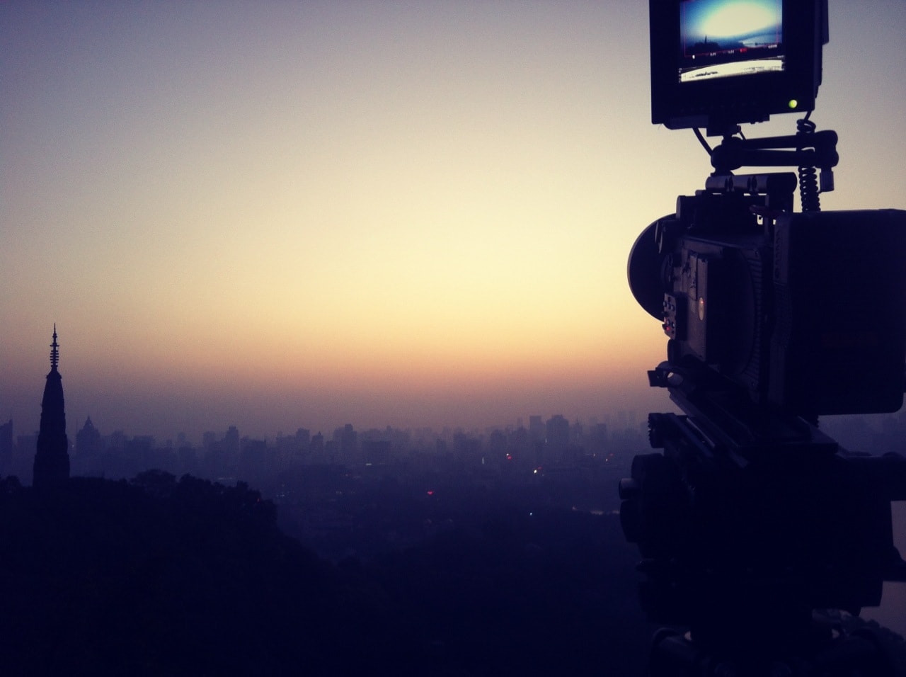 http://www.newswatch247.com/pics/default/download/4213d554887a5aca5db6bd9236e58cf8.jpg