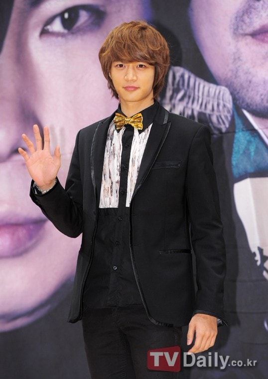 http://www.newswatch247.com/pics/default/download/42a72dbe25c7bf42508ccf04c3d090a9.jpg