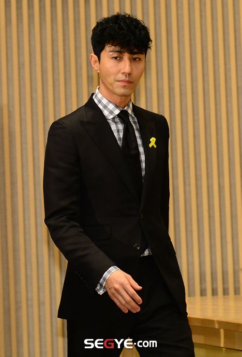 http://www.newswatch247.com/pics/default/download/42e8cfde5c17c9c7eb98f442191f0c4d.jpg