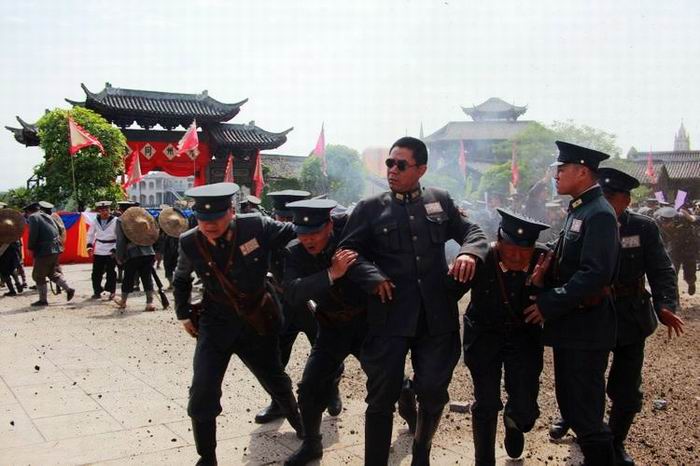 http://www.newswatch247.com/pics/default/download/4496fe674a754b7a2abc3e1046d2fa39.jpg