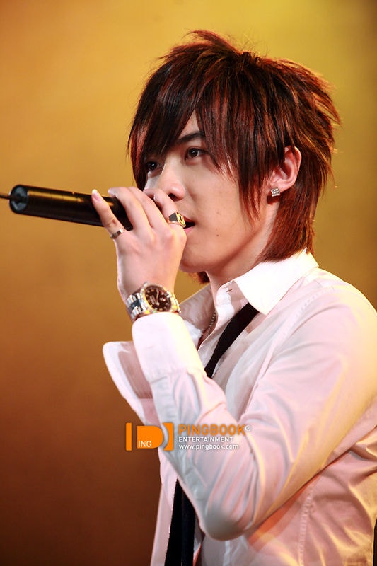 http://www.newswatch247.com/pics/default/download/44a33985b3bc6010e3817848394147a8.jpg