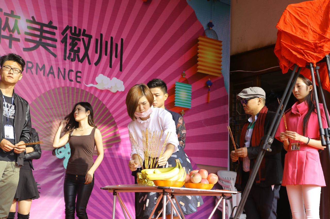http://www.newswatch247.com/pics/default/download/459f73b431fe4714ef90acac868e18ed.jpg