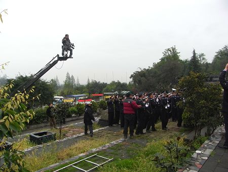 http://www.newswatch247.com/pics/default/download/48fa93aac3d7d73bef9882d05f5875f1.jpg