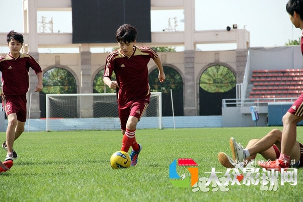 http://www.newswatch247.com/pics/default/download/496d946fef82c432661030beb010d28c.jpg