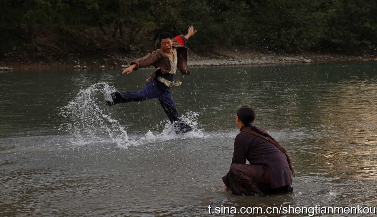 http://www.newswatch247.com/pics/default/download/49d0f9c71734a1582dc8368c36a4e041.jpg