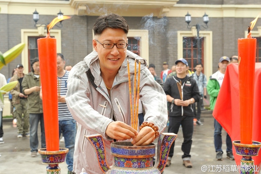 http://www.newswatch247.com/pics/default/download/4a37dde49c6c1d103dcc6f3555eb8b34.jpg