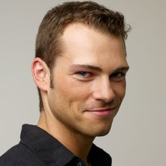 肖恩·羅伯茨Shawn Roberts