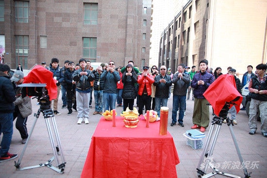 http://www.newswatch247.com/pics/default/download/4c2a8abfab16fe98847baca4eb95460c.jpg