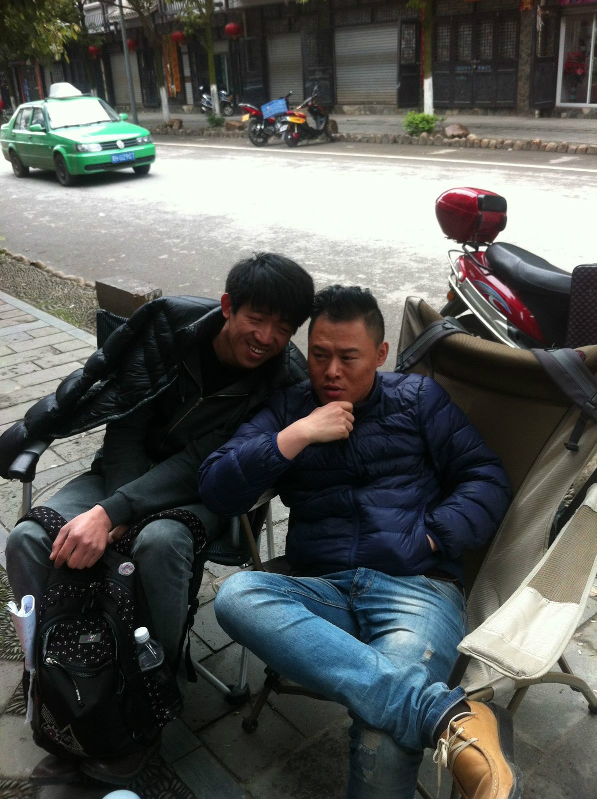 http://www.newswatch247.com/pics/default/download/4d27947acf9f115e1a8a6f644187a348.jpg