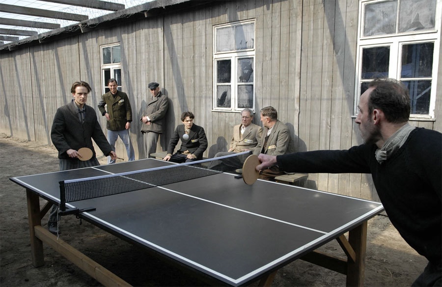 http://www.newswatch247.com/pics/default/download/4f15417cfea1cd63bae52678664215ac.jpg