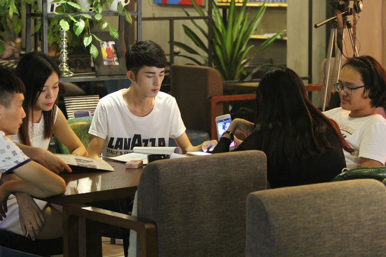 http://www.newswatch247.com/pics/default/download/4febe370358804a3da809d80bfb7fa64.jpg