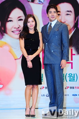 http://www.newswatch247.com/pics/default/download/51cb45389fe443b9e46eacea0b6ed19e.jpg