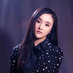 俞露