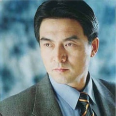 劉衛華?