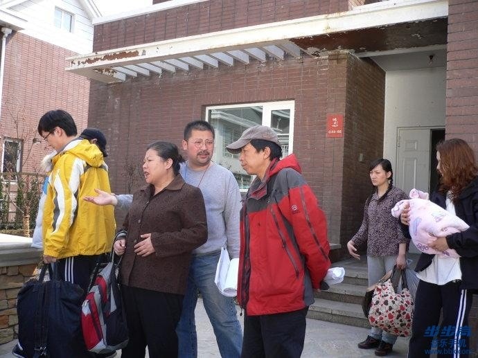 http://www.newswatch247.com/pics/default/download/534685c6e7d3132c03f821de03a8d75f.jpg