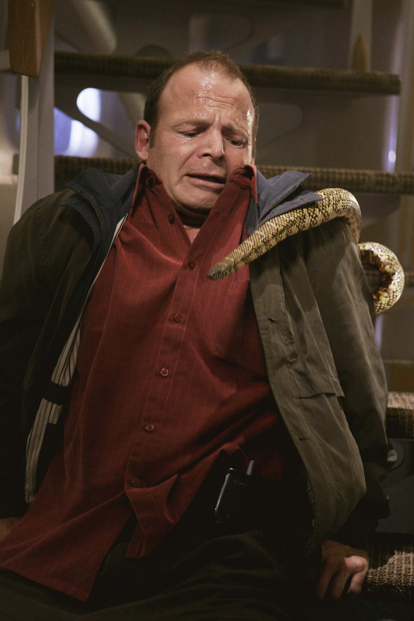 http://www.newswatch247.com/pics/default/download/54ce6f440190d29e7148c2fd1b0f51f7.jpg