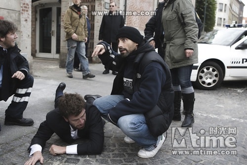 http://www.newswatch247.com/pics/default/download/56536d08a10160c0a5d8db2e6bdc35fc.jpg
