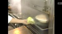 大師裝成食客點了一碗白飯一份高翅湯，結(jié)果廚師不按菜單出菜