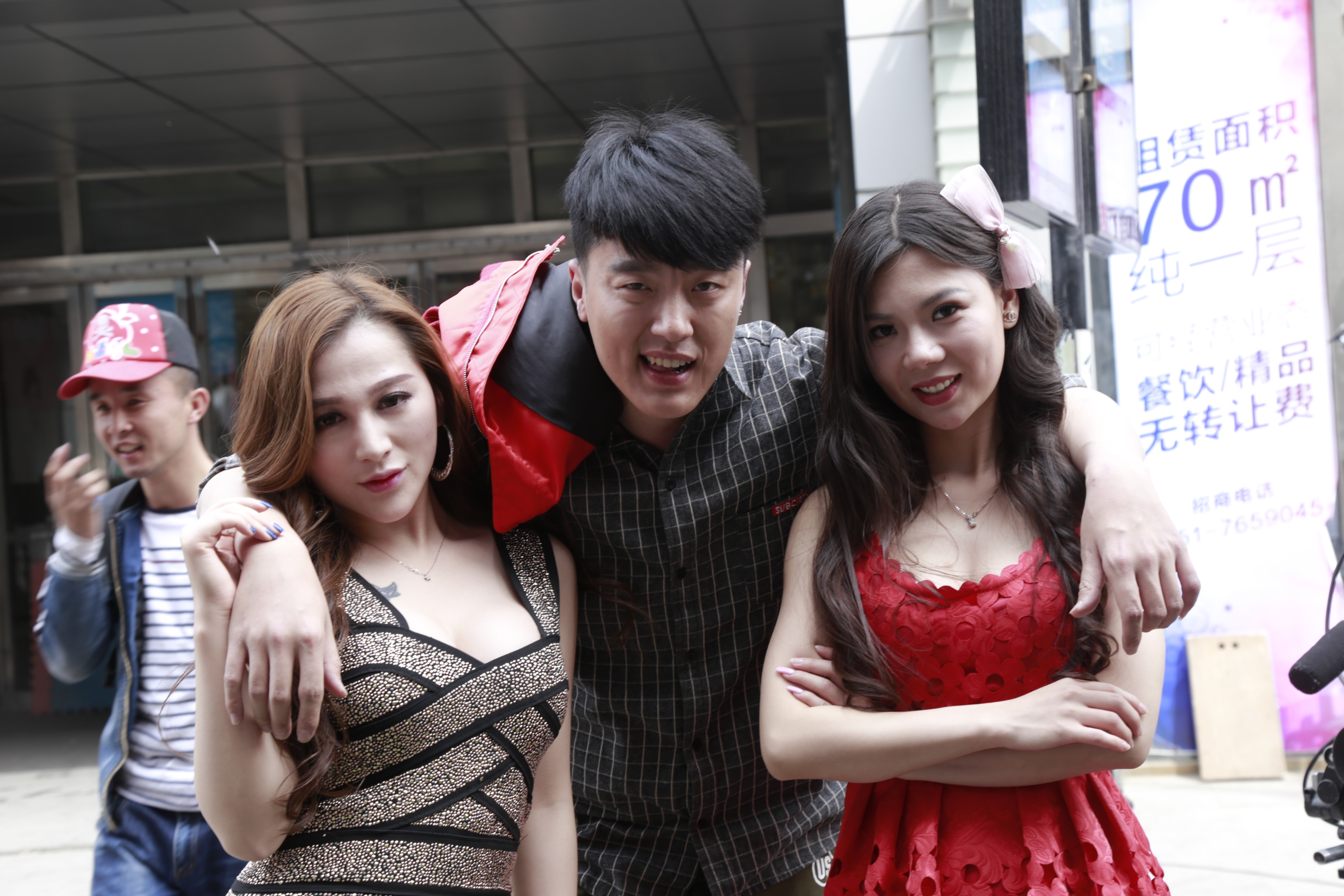 http://www.newswatch247.com/pics/default/download/5accb890505a9b534a7b8191a0fa7254.jpg