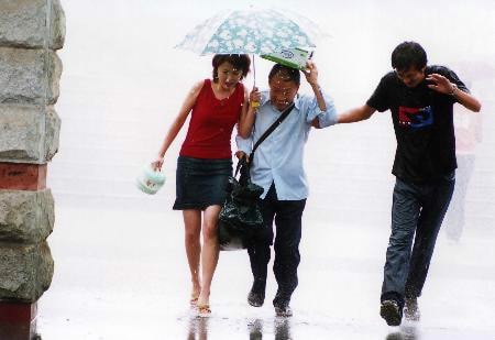 http://www.newswatch247.com/pics/default/download/5c395eeec31c47feffac9f351061ab32.jpg