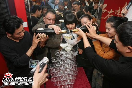 http://www.newswatch247.com/pics/default/download/5ce037409cd9a6e9c2ceb89797a46000.jpg