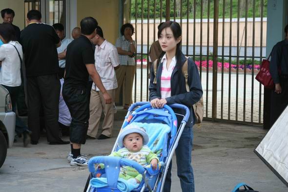 http://www.newswatch247.com/pics/default/download/5d57311e74f3fdbaedbec1bbd994578e.jpg