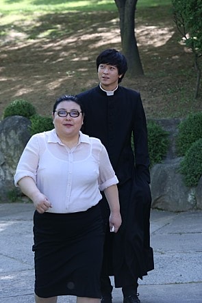 http://www.newswatch247.com/pics/default/download/5de5dd138f9ad437613ea54de9680f00.jpg