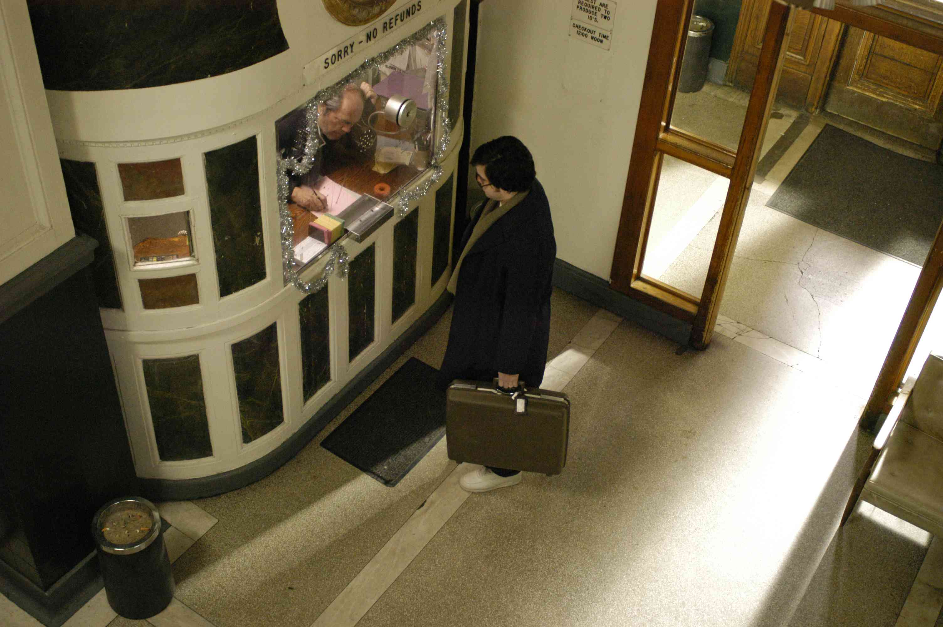 http://www.newswatch247.com/pics/default/download/5ff2643fce2b74190bd4ef3194a15e6a.jpg