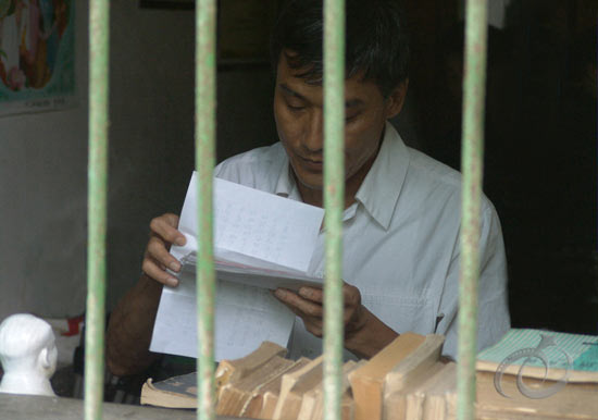 http://www.newswatch247.com/pics/default/download/60e38c1c0f79cdea65f79d4f08b8d583.jpg