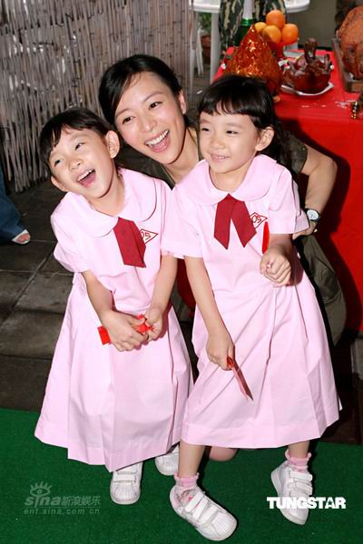 http://www.newswatch247.com/pics/default/download/61c05c6248329fdffe1a03bafbc298a4.jpg