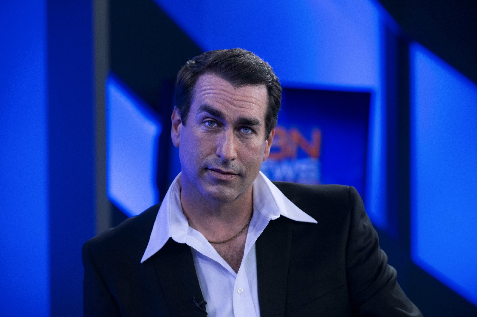 http://www.newswatch247.com/pics/default/download/627884cda5d65745d1bdebe53a3aed08.jpg