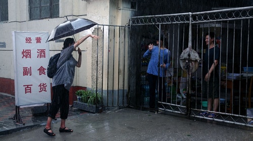 http://www.newswatch247.com/pics/default/download/67084cc2211a9a64b9ae0473e9d2e7fa.jpg