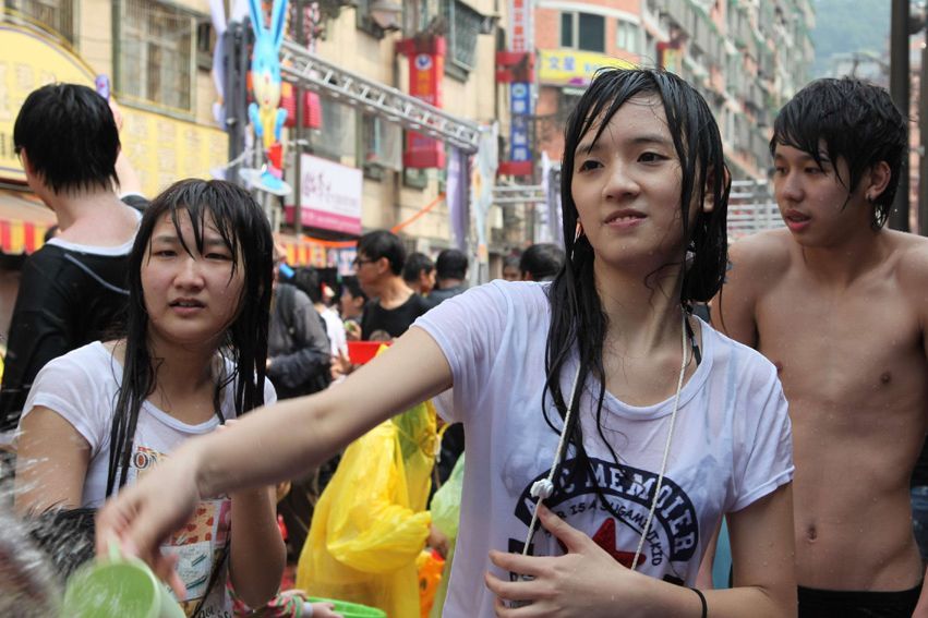 http://www.newswatch247.com/pics/default/download/6a2b443303677ff1b36260a66e18facb.jpg