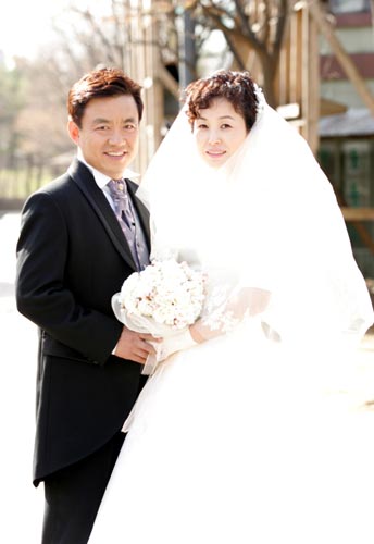 http://www.newswatch247.com/pics/default/download/6b28a698d1de7e59286cb77a2bc761d8.jpg