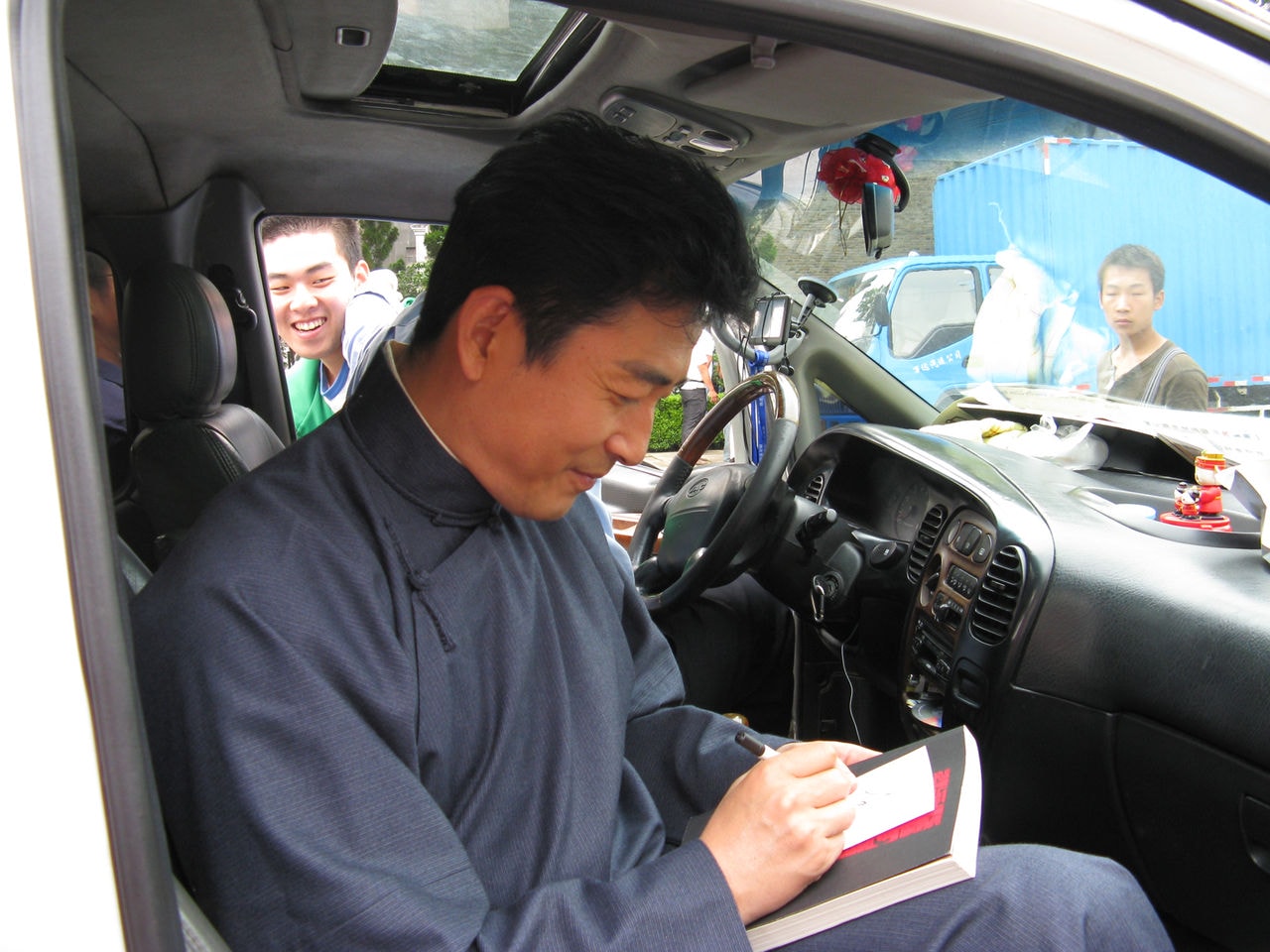 http://www.newswatch247.com/pics/default/download/6c74bf5115c486bd617c1d3fb6210443.jpg