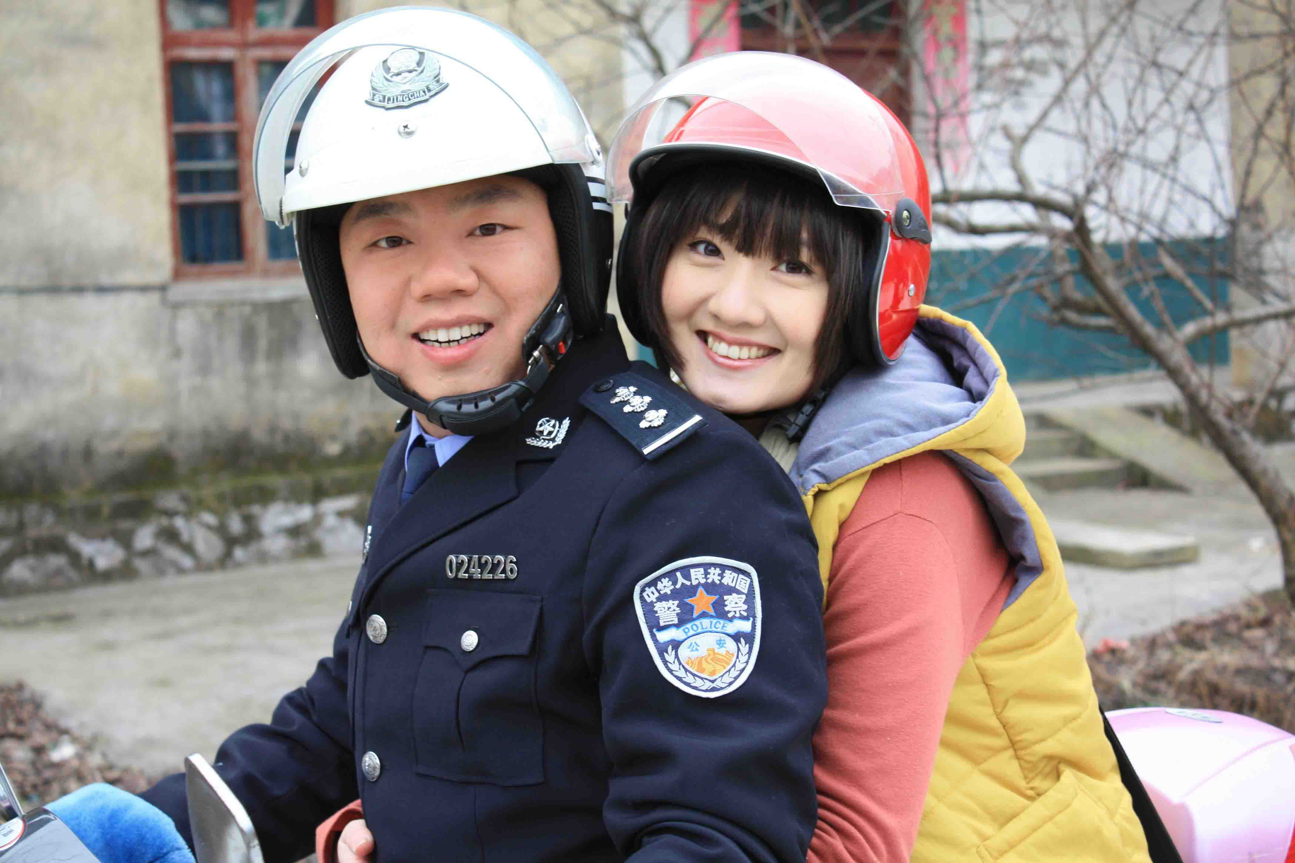 http://www.newswatch247.com/pics/default/download/6db43da44f8482af970a14d9b6f8b6b6.jpg