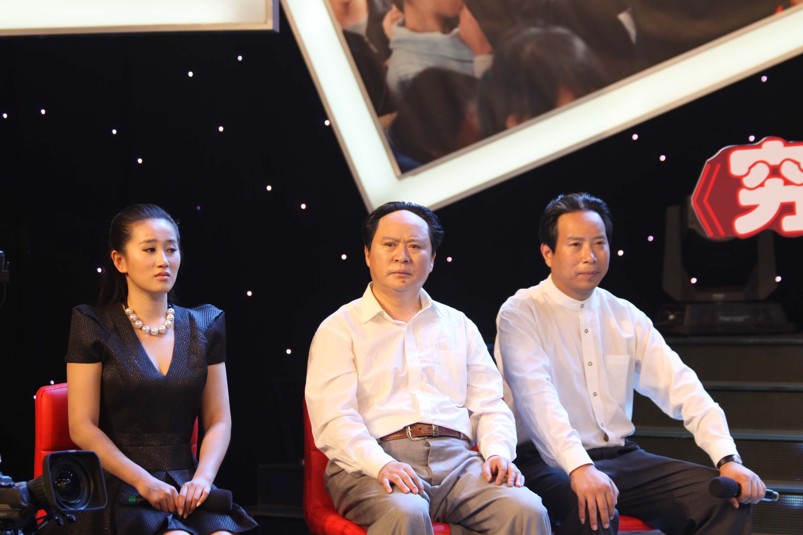 http://www.newswatch247.com/pics/default/download/6ff76c493a9b11e10eb56c5aee3b3300.jpg
