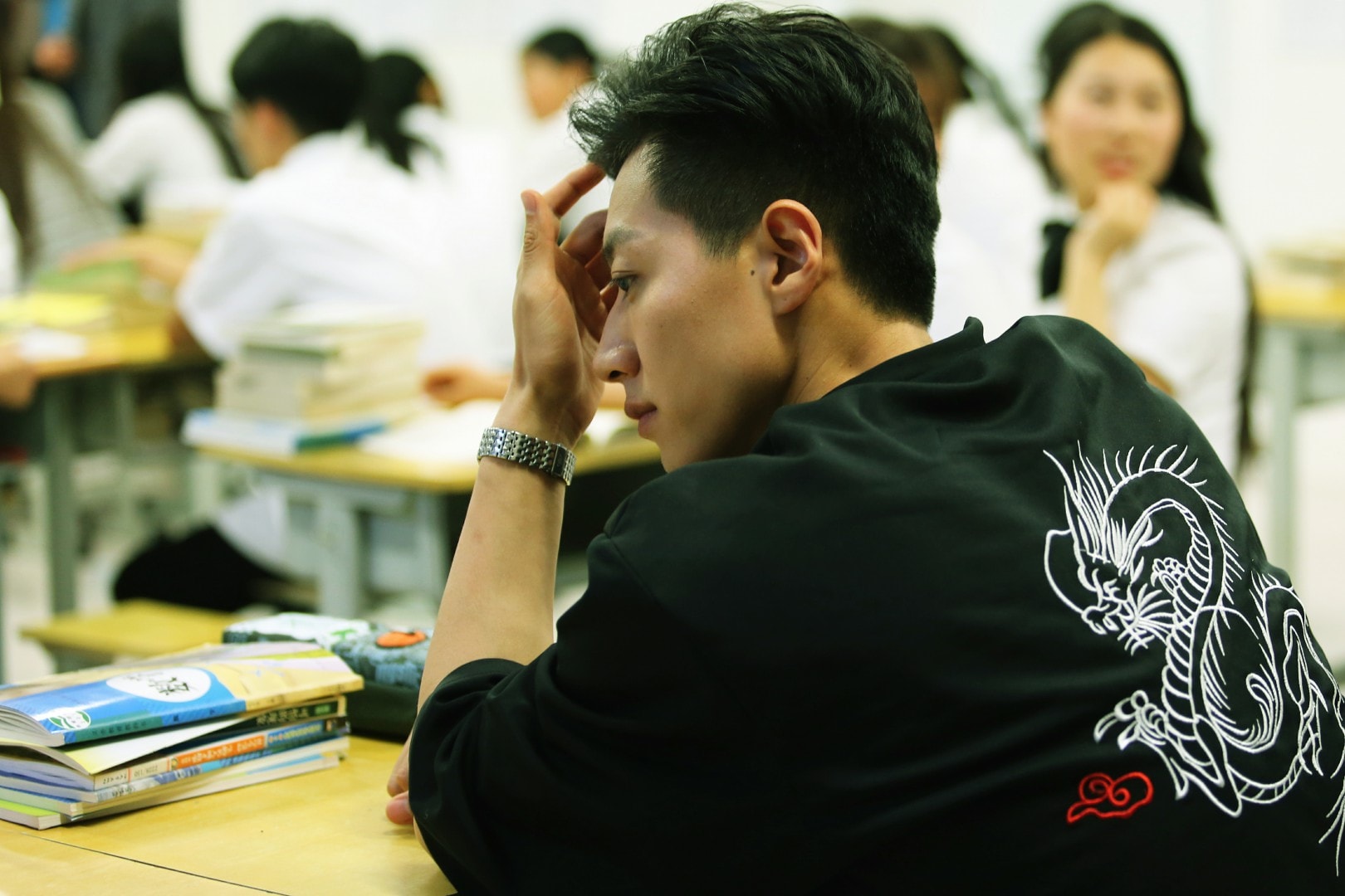 http://www.newswatch247.com/pics/default/download/768dc96bcf29a7c04a4531ad9adf258e.jpg