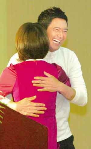 http://www.newswatch247.com/pics/default/download/76dff16b76c4ea3456afbf246c57652c.jpg