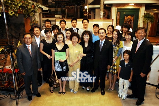 http://www.newswatch247.com/pics/default/download/7774f1a803126e37dd214ec0964aad7e.jpg