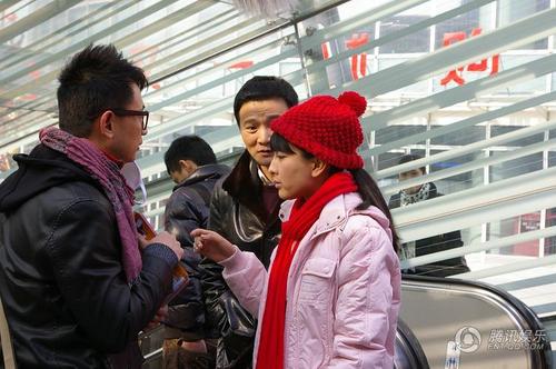 http://www.newswatch247.com/pics/default/download/7c2a9bd7f06f622d745fca79c2eb6c6e.jpg