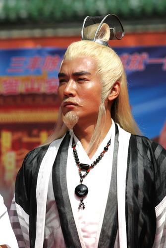 http://www.newswatch247.com/pics/default/download/7cbba9bd56ad55b6d5a8caa2e0a193e1.jpg