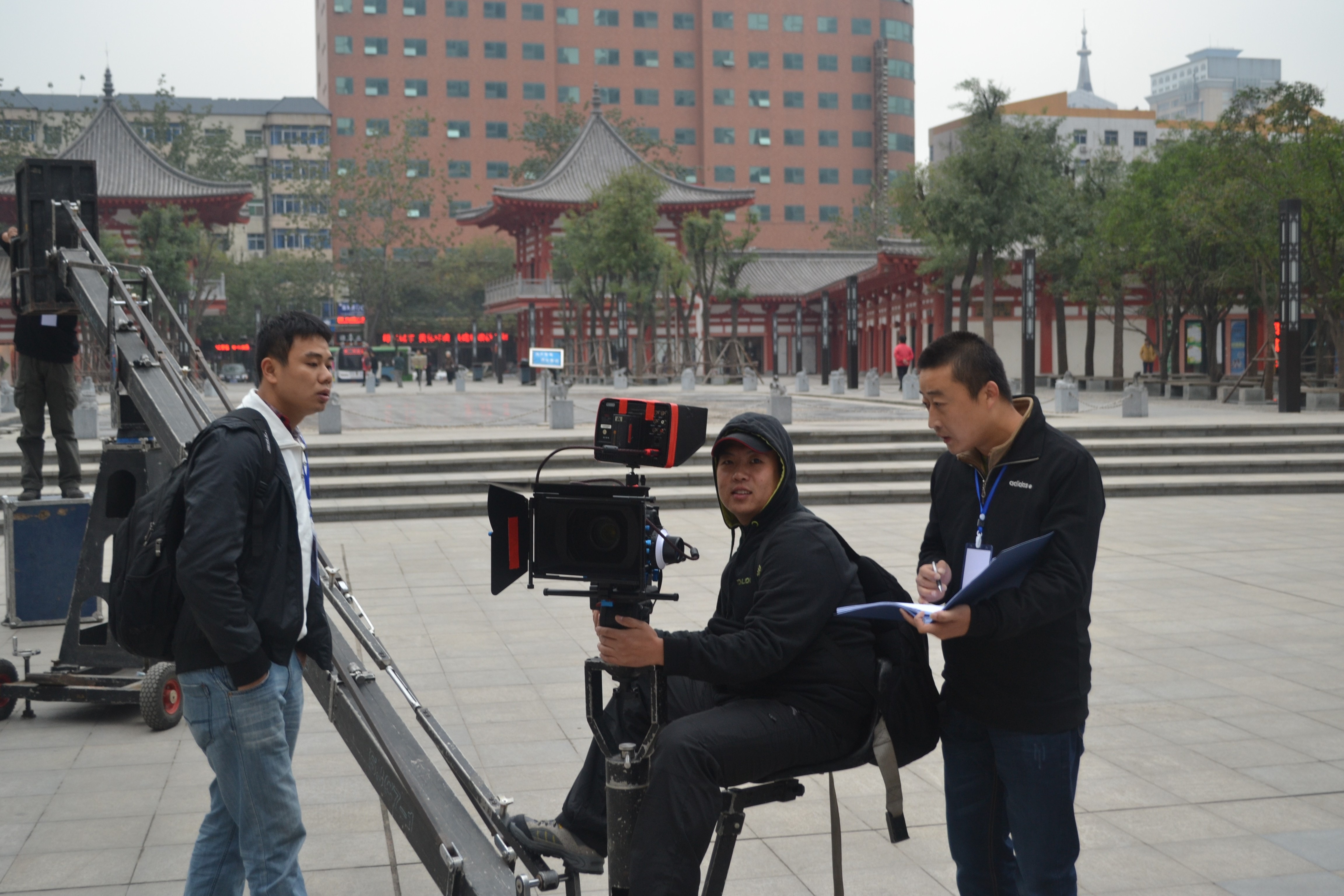 http://www.newswatch247.com/pics/default/download/7dcc9b7cf17f0736f51e71048e19ab12.jpg