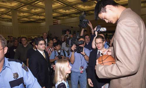 http://www.newswatch247.com/pics/default/download/7eaf16f0fe2de9864f403334af1ec359.jpg