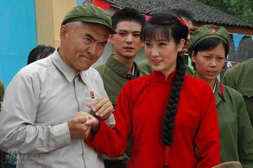 http://www.newswatch247.com/pics/default/download/7f1d350c795df70066c4e80255c0c41f.jpg