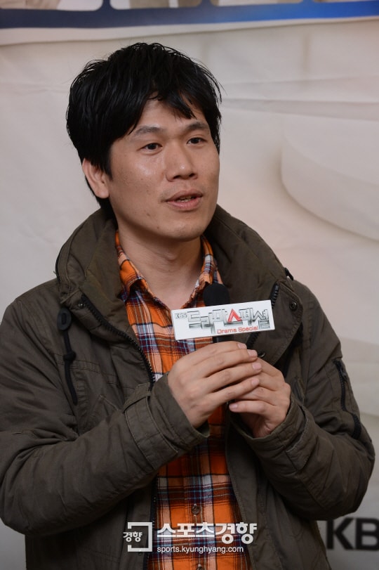 http://www.newswatch247.com/pics/default/download/7fd786a8a4683335c48337abb9670e2d.jpg