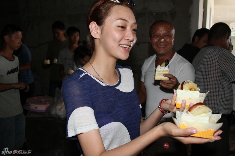 http://www.newswatch247.com/pics/default/download/80cd63ca7d4b7e87f3d370bcfe44ac62.jpg