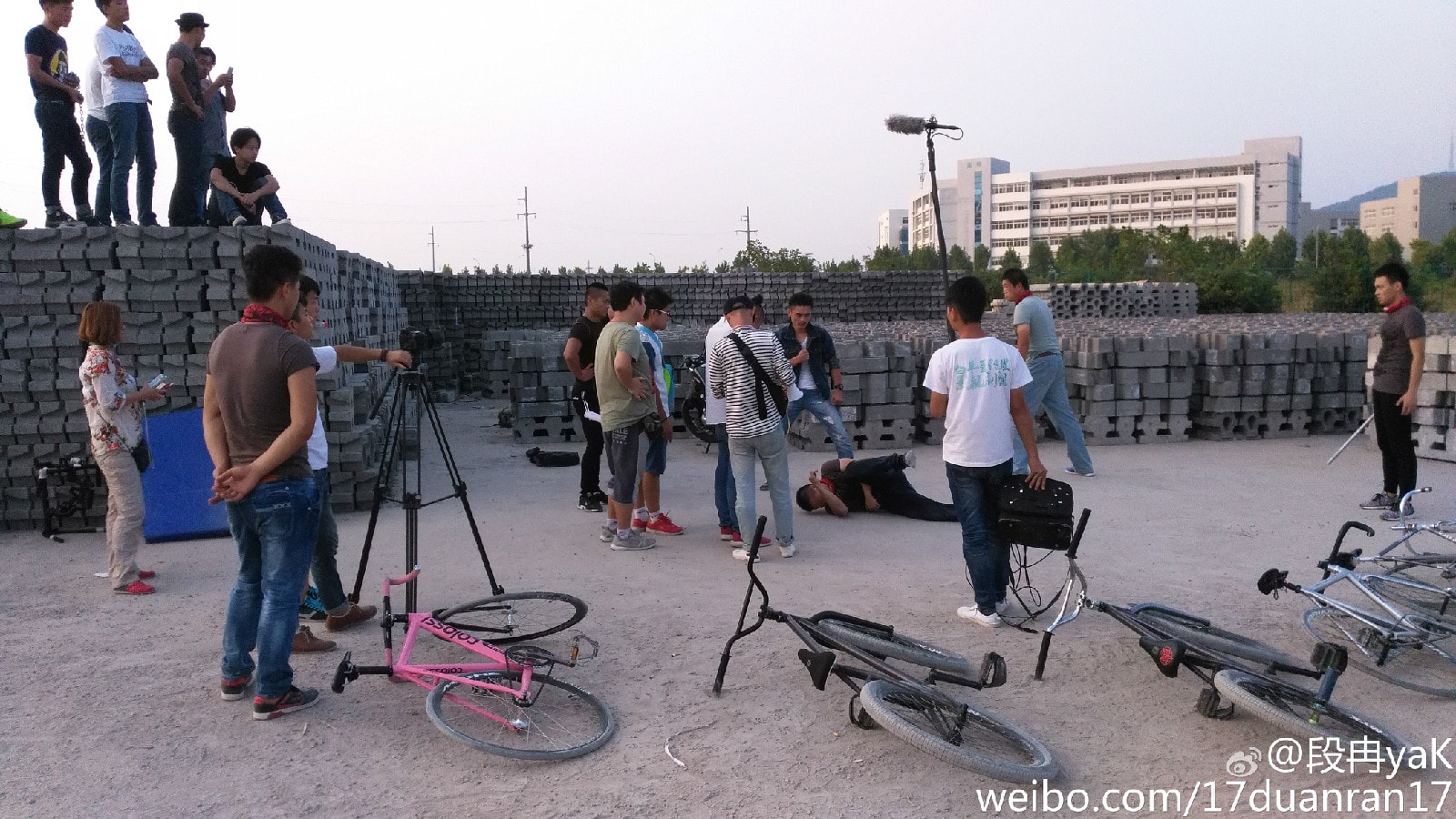 http://www.newswatch247.com/pics/default/download/82ef26a291f3b2c4d5e80bc8bb796529.jpg