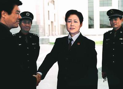 http://www.newswatch247.com/pics/default/download/841bbe06a154db757e03e4564181ab5e.jpg